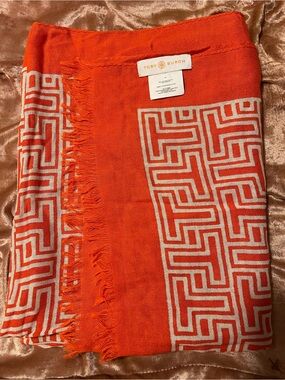 Tory Burch T-Tile Logo Wrap Scarf Sarong Orange/Ivory - 90% Viscose 10% Linen